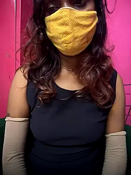 Queen-dhivya online show from 11-15-25, 02:20