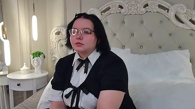 JennyBloom online show from 11-22-25, 07:40