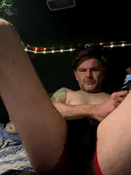 ChrissiSylt online show from 11-05-25, 01:49