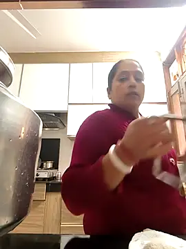 Hot-Sana2 online show from 11-09-25, 05:28