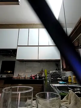 Hot-Sana2 online show from 01-17-26, 05:12