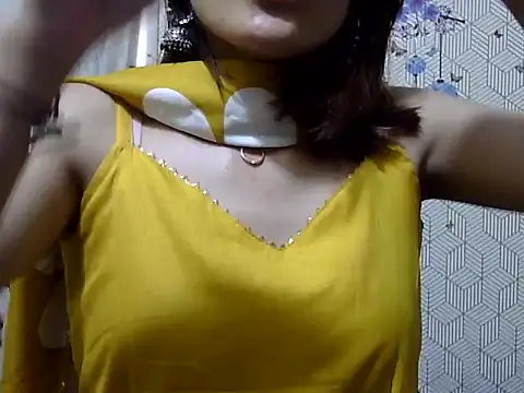 maira 33 online show from 02-08-26, 07:56