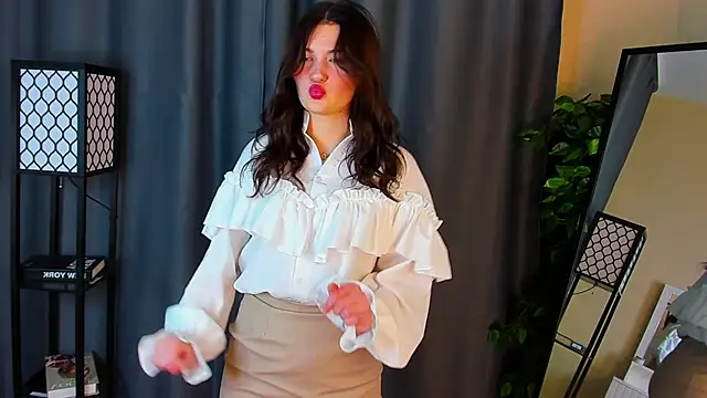 Snapshot of AlvaWiese chatting on 11-25-25, 03:12 AlvaWiese online show from 11-25-25, 03:12