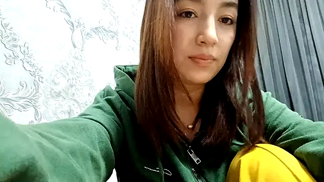 Snapshot of Sofiagreetings chatting on 11-05-25, 01:33 Sofiagreetings online show from 11-05-25, 01:33