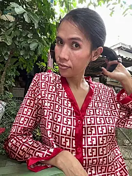 bellaUtops online show from 02-05-26, 06:51