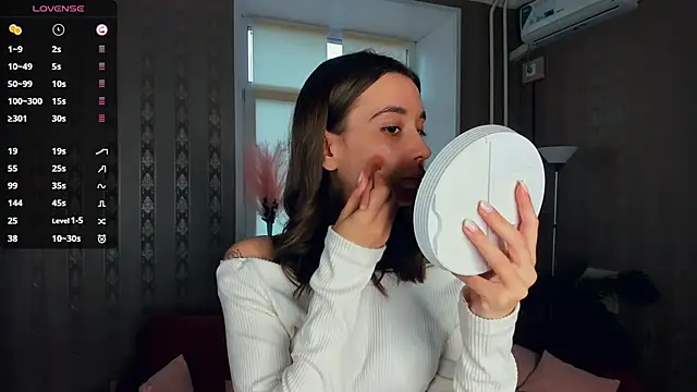 JacalynSchreiber online show from 11-30-25, 10:52