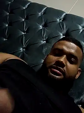 William1234-56 online show from 03-11-26, 05:57