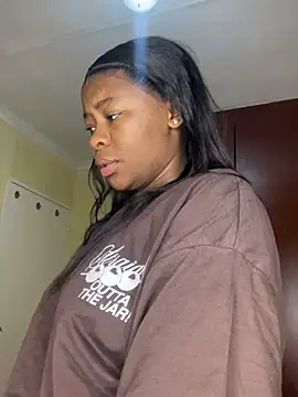 MiyaXo2 online show from 12-22-25, 02:08