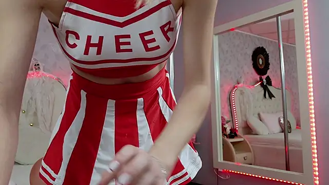 GracieCute online show from 10-18-25, 03:20