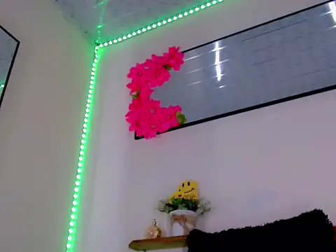 Sebastian Loaiza online show from 12-16-25, 03:39