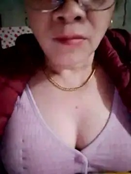 small-house123 online show from 02-11-26, 02:00