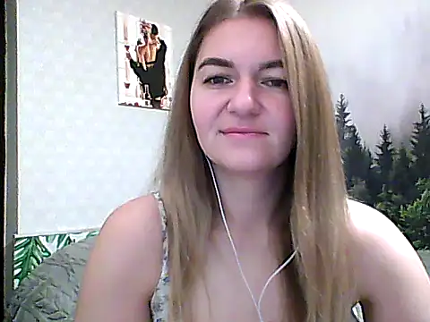 Snapshot of CandyOLimeX chatting on 11-11-25, 10:43 CandyOLimeX online show from 11-11-25, 10:43