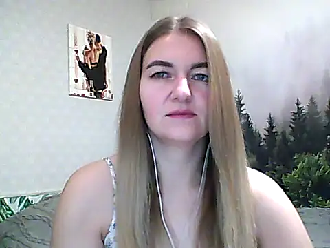 Snapshot of CandyOLimeX chatting on 11-15-25, 10:59 CandyOLimeX online show from 11-15-25, 10:59