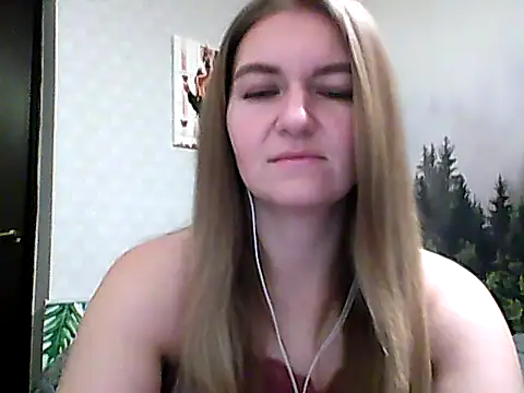 Snapshot of CandyOLimeX chatting on 11-20-25, 10:31 CandyOLimeX online show from 11-20-25, 10:31