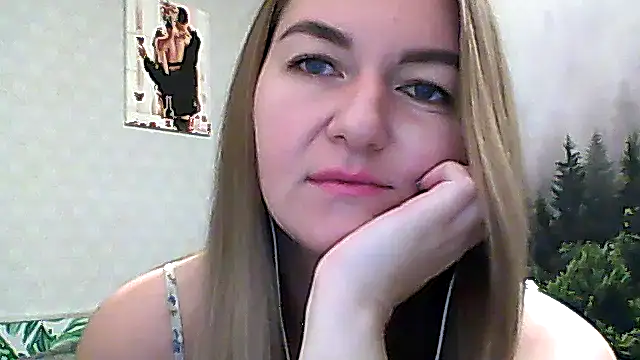 Snapshot of CandyOLimeX chatting on 11-29-25, 10:57 CandyOLimeX online show from 11-29-25, 10:57