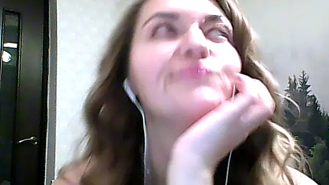 Snapshot of CandyOLimeX chatting on 12-15-25, 09:30 CandyOLimeX online show from 12-15-25, 09:30