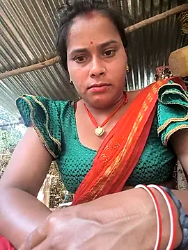 Hot bhomi1 online show from 11-02-25, 04:15