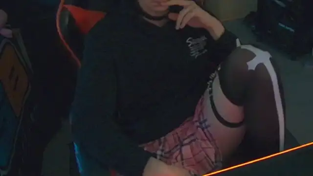 Liv shy666 online show from 11-06-25, 01:45