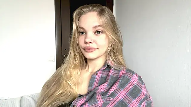 SweetAmelia69 online show from 11-25-25, 05:40