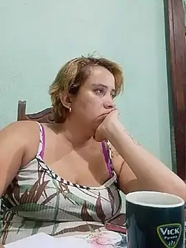 Snapshot of BIADELICIA1 chatting on 03-12-26, 10:05 BIADELICIA1 online show from 03-12-26, 10:05