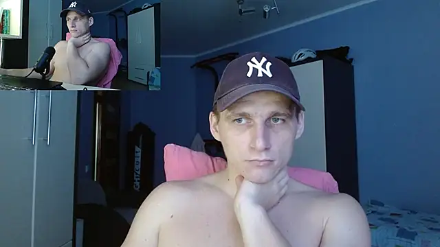 Snapshot of Hot_Sports_And_Languages chatting on 11-02-25, 01:02 Hot Sports And Languages online show from 11-02-25, 01:02