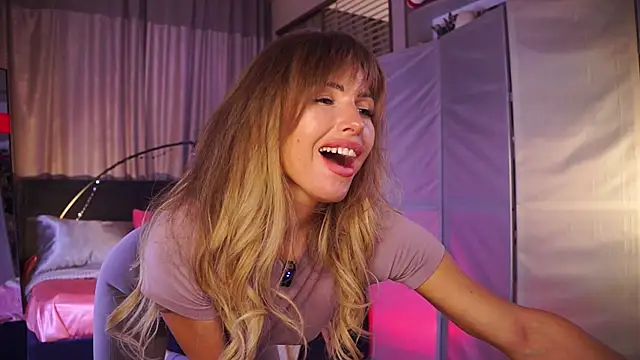 Nikki  Amour online show from 01-09-26, 12:08