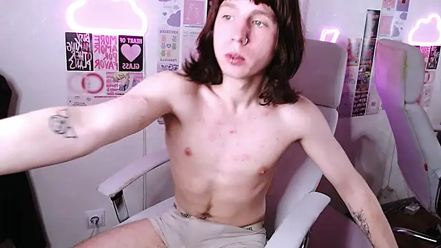 CutieKai  online show from 02-19-26, 12:28