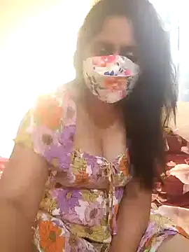 Snapshot of mouni499 chatting on 11-12-25, 09:10 mouni499 online show from 11-12-25, 09:10