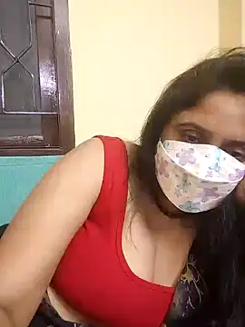 Snapshot of mouni499 chatting on 01-06-26, 06:00 mouni499 online show from 01-06-26, 06:00