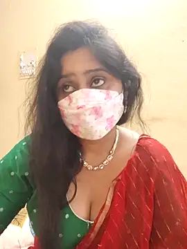 Snapshot of mouni499 chatting on 02-06-26, 11:24 mouni499 online show from 02-06-26, 11:24