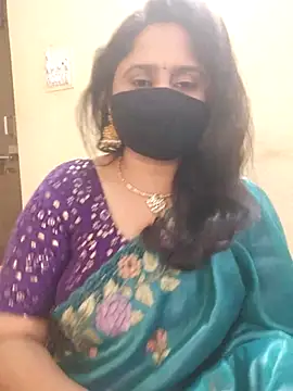 Snapshot of mouni499 chatting on 02-17-26, 02:35 mouni499 online show from 02-17-26, 02:35