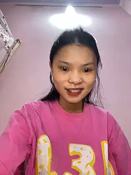 Snapshot of lung-linh chatting on 11-21-25, 02:54 lung-linh online show from 11-21-25, 02:54