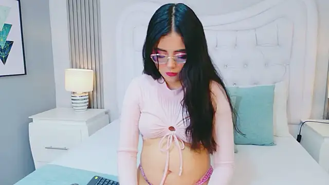 Snapshot of ScarlettPetrova chatting on 03-19-26, 11:58 ScarlettPetrova online show from 03-19-26, 11:58