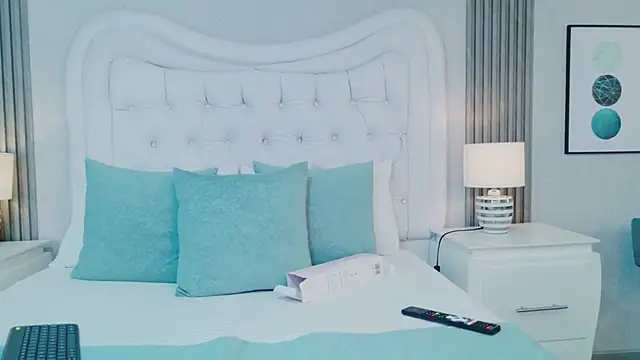 Snapshot of ScarlettPetrova chatting on 03-21-26, 11:26 ScarlettPetrova online show from 03-21-26, 11:26