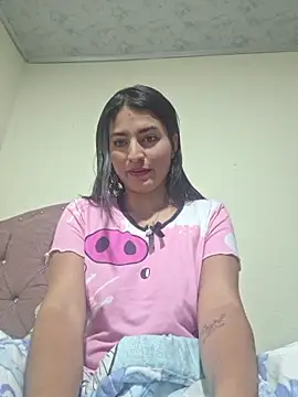 Snapshot of GISELLA__ chatting on 11-15-25, 10:56 GISELLA online show from 11-15-25, 10:56