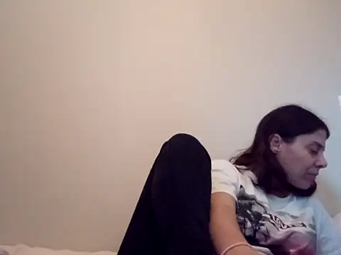 hotnathy69 online show from 12-15-25, 08:18