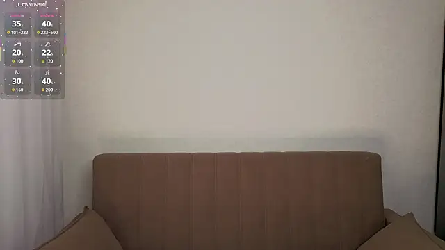 Violet Johnsonn online show from 04-02-26, 06:11