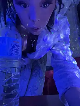 jamillydcastro online show from 11-28-25, 11:18