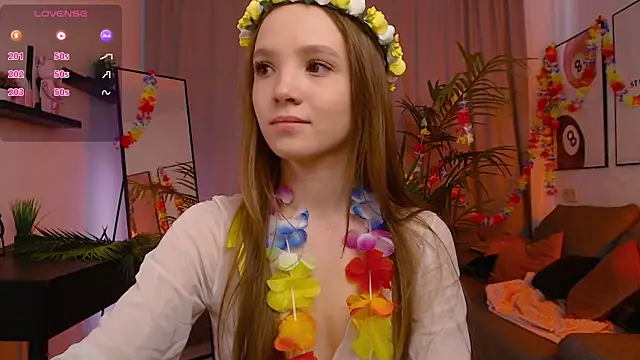 Adria Arjona online show from 04-03-26, 07:39