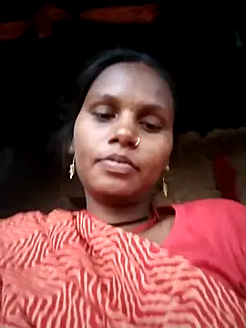 Snapshot of Simmy_cut chatting on 11-04-25, 09:30 Simmy cut online show from 11-04-25, 09:30