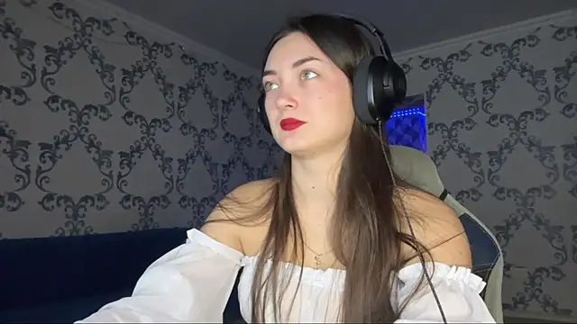 TwotyBright online show from 01-13-26, 06:08