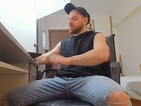 Ryanstone  online show from 03-09-26, 05:55