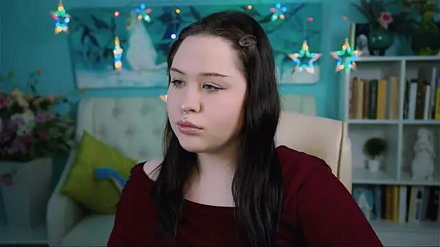 Snapshot of TinaBakers_ chatting on 11-06-25, 12:17 TinaBakers online show from 11-06-25, 12:17