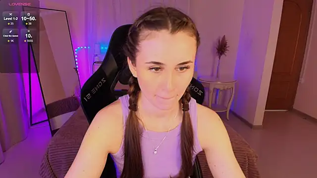  Melissa Evans  online show from 11-27-25, 05:20