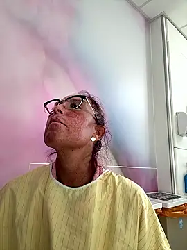 Angel-LinaX online show from 01-10-26, 12:18