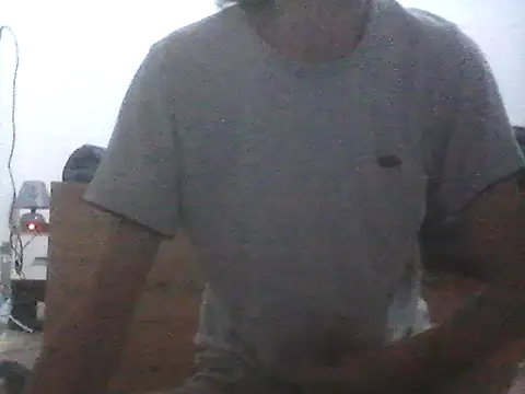 Snapshot of Leutinka chatting on 11-04-25, 05:39 Leutinka online show from 11-04-25, 05:39