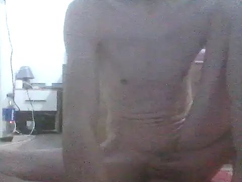 Snapshot of Leutinka chatting on 11-25-25, 05:18 Leutinka online show from 11-25-25, 05:18