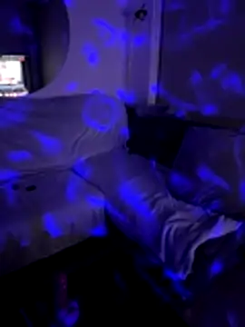 vikingcatbisexual online show from 11-21-25, 12:32