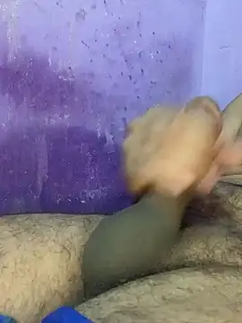 Snapshot of hotman29 chatting on 11-07-25, 12:21 hotman29 online show from 11-07-25, 12:21