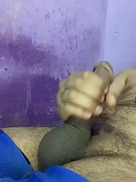 Snapshot of hotman29 chatting on 11-08-25, 03:45 hotman29 online show from 11-08-25, 03:45